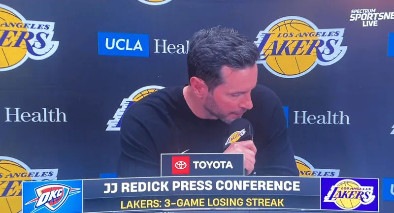 黄金甲体育官方网站-雷迪克谈表现：每个人都尽力用正确的方式打球，为团队而战